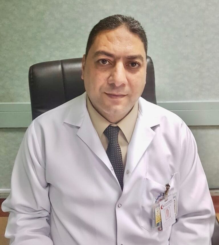 الدكتور عادل الشناوي